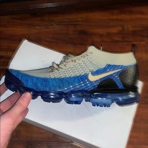 Men’s vapor max sz 10 brand new with box